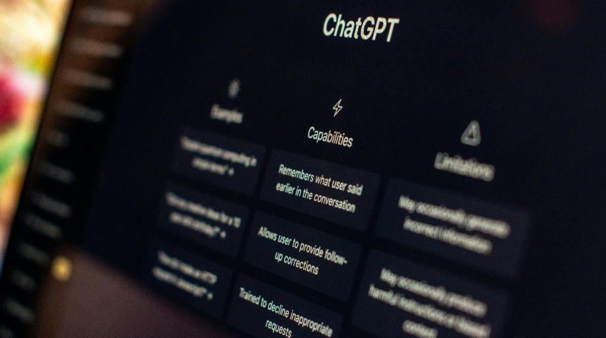 Smart business opportunity learn to use ChatGPT and AI tools